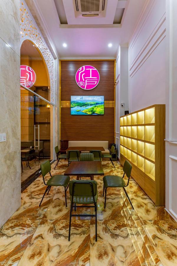 Edoya Hotel Phu My Hung โฮจิมินห์ซิตี้ ภายนอก รูปภาพ